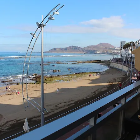La Pena Beach & View *